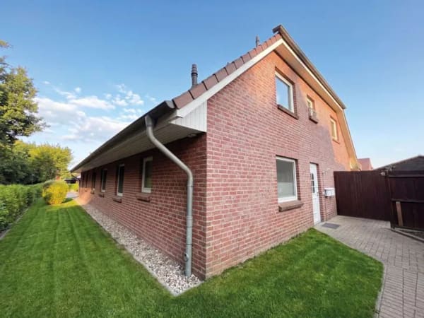 Immobilie in Leezen - Halbes Haus, volle Rendite! - Bild 1