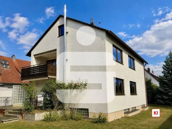 Immobilie in Spardorf - EFH in bevorzugter Lage in Uttenreuth...Großes EFH mit Potential - Bild 0