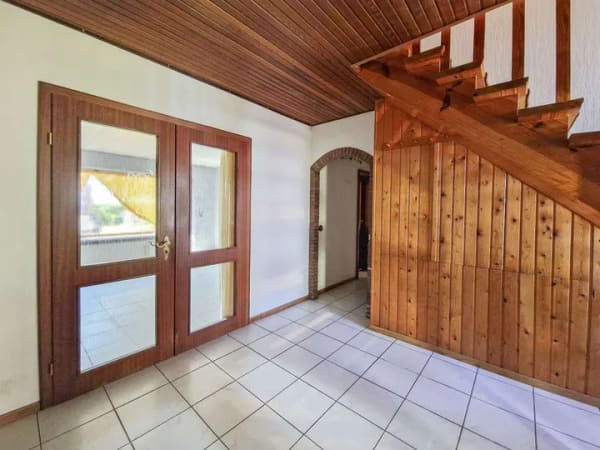Immobilie in Westerdeichstrich - Ein Haus, drei Wohnkonzepte – 9 Zimmer mit viel Platz und vielseitigen Möglichkeiten in Westerdeichs - Bild 1