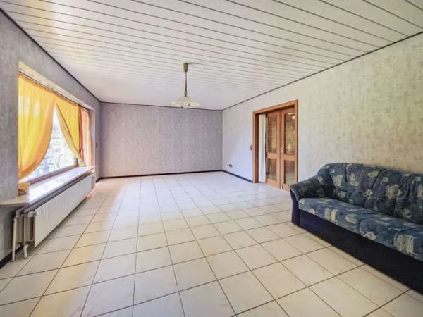 Immobilie in Westerdeichstrich - Ein Haus, drei Wohnkonzepte – 9 Zimmer mit viel Platz und vielseitigen Möglichkeiten in Westerdeichs - Bild 4