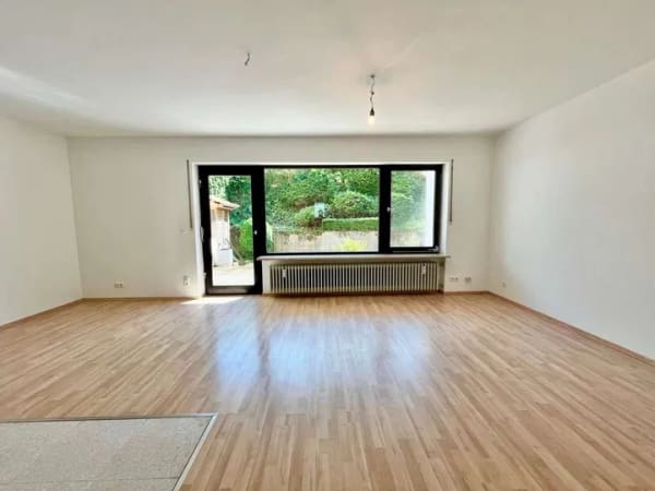 Immobilie in Hartenstein - Helles 1,5-Zi.-Terrassen-Apartment mit Garage in ruhiger Südwest-Lage in Hartenstein OT - Bild 1