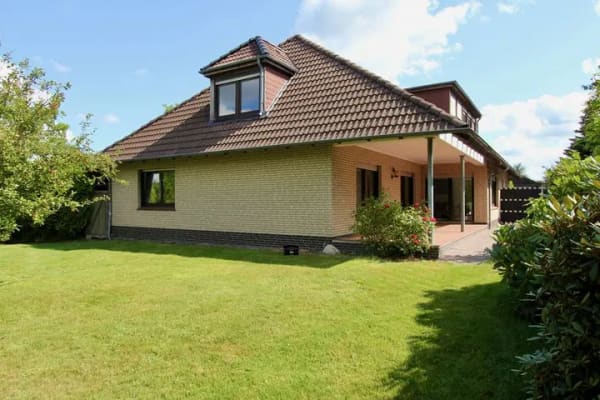 Immobilie in Wiesmoor - Vielseitiges Wohnobjekt in Wiesmoor – Wohnen, Vermieten & Arbeiten unter einem Dach - Cashflow-Haus  - Bild 2