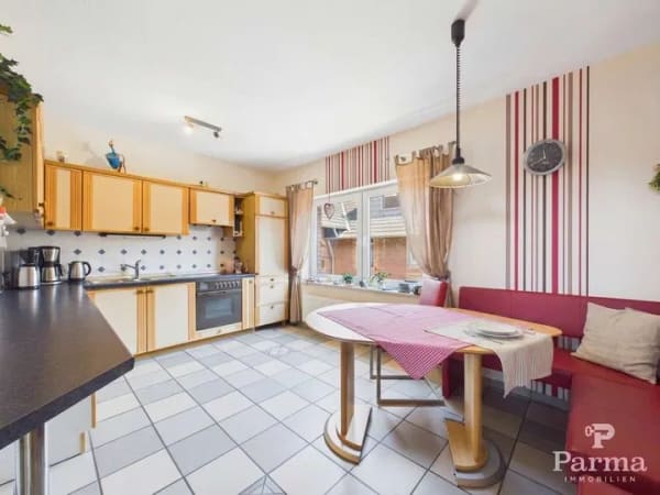 Immobilie in Langerwehe - Attraktiv gestaltetes Mehrgenerationenhaus mit gemütlichem Garten in Langerwehe-Geich - Bild 3