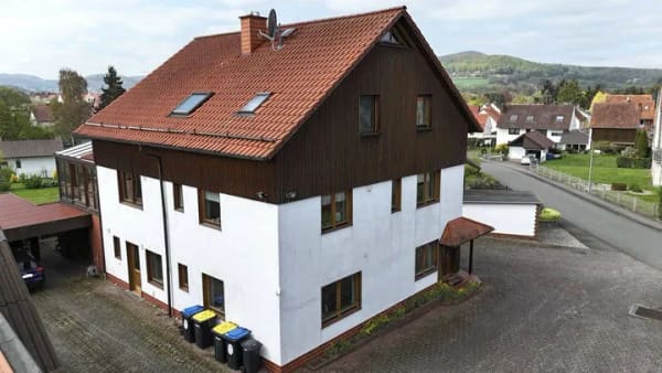 Immobilie in Wehretal - Wohnen und Arbeiten perfekt vereint! - Bild 1