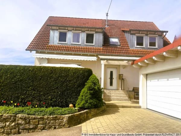 Immobilie in Gerabronn - GELEGENHEIT: Top gepflegtes Einfamilienhaus mit schöner Terrasse, geräumiger Garage uvm. - Bild 0