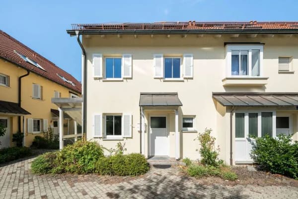 Immobilie in Garching bei München - Top geschnittenes WEG Reiheneckhaus in Garching - Bild 1