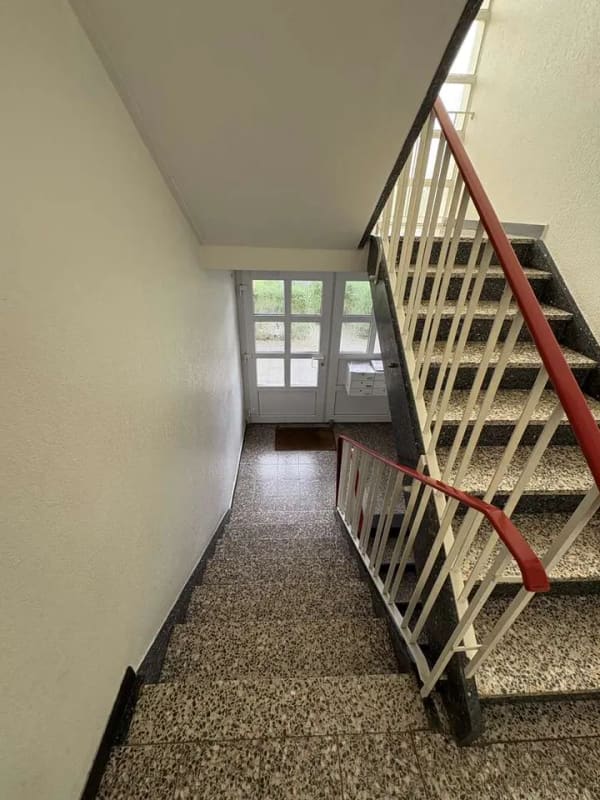 Immobilie in Bad Nenndorf - 3-Zimmer-Wohnung mit viel Potenzial – Raum für Ihre individuelle Gestaltung - Bild 2