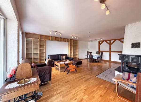 Immobilie in Langgöns - Exklusive 6-Zimmer-Wohnung mit Sauna und Ausbaureserve in Langgöns - Bild 2