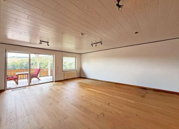Immobilie in Langgöns - Exklusive 6-Zimmer-Wohnung mit Sauna und Ausbaureserve in Langgöns - Bild 4