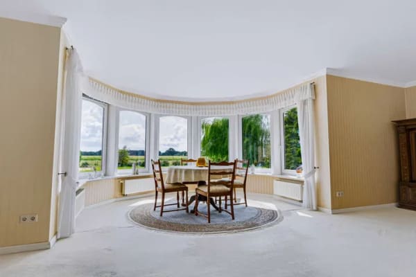 Immobilie in Nordstrand - Nordfriesisches Zuhause mit Weitblick! Großzügiges Wohnhaus mit eigener Ferienwohnung auf Nordstrand - Bild 3