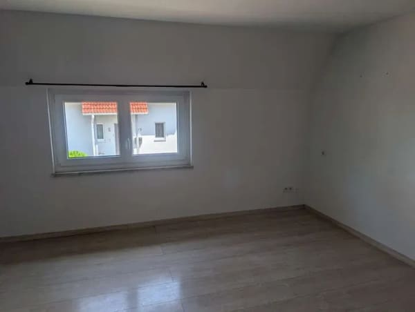 Immobilie in Kupferzell - Charmantes Einfamilienhaus mit umfangreicher Modernisierung in Kupferzell-Rüblingen - Bild 2