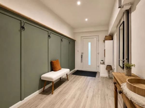 Immobilie in Elsdorf - Modernisiertes Reihenhaus mit hochwertiger Möblierung und Einbauküche - Bild 4