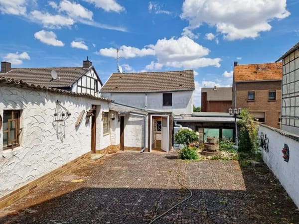 Immobilie in Düren - gemütliches kleines Einfamilienhaus mit Garten und Carport in ruhiger Lage von Düren Birgel - Bild 2