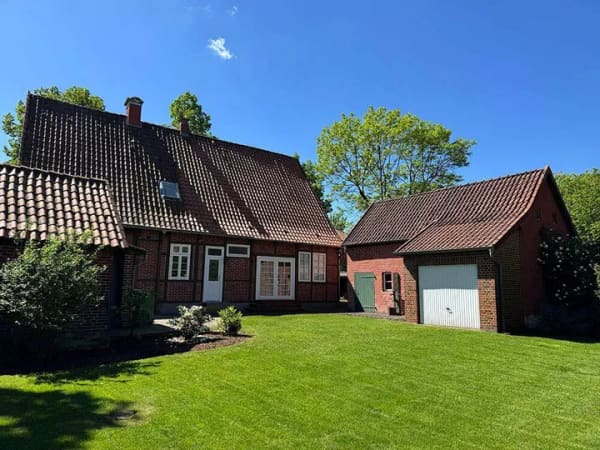 Immobilie in Soltau - Haus mit viel Charme und Geschichte direkt am Stadtpark - Bild 1