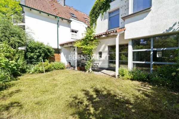 Immobilie in Wülfrath - Viel Platz zum Leben: 7 Zimmer auf ca. 196 m² Wohnfläche inmitten der Wülfrather Altstadt - Bild 0