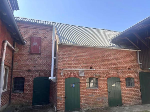 Immobilie in Lüchow - Mehrfamilienhaus mit vier kleinen Wohneinheiten und Nebengebäude - Bild 4