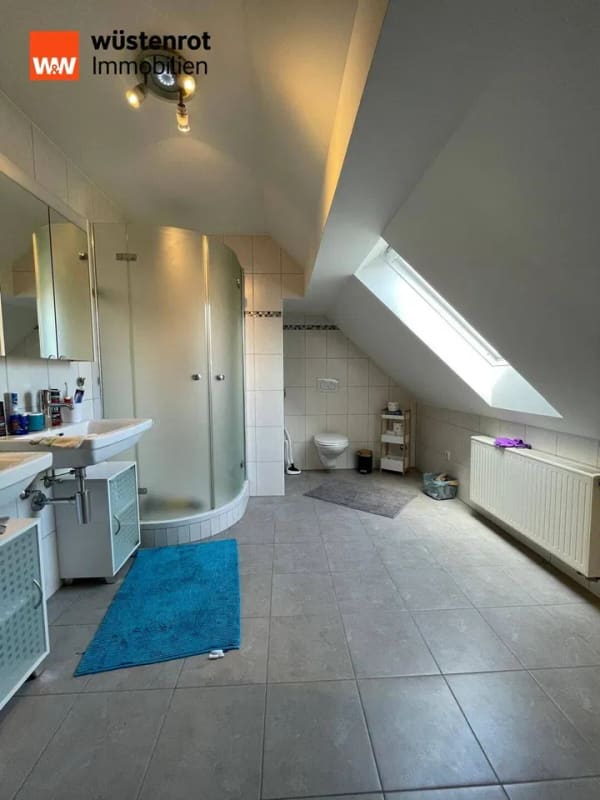 Immobilie in Gunzenhausen - Großzügiges Einfamilienhaus - Bild 1