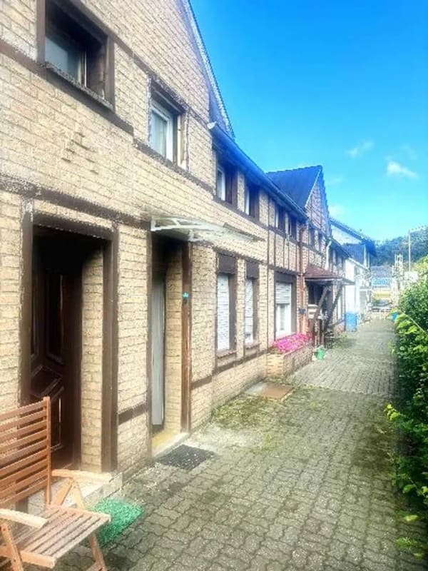 Immobilie in Hövels - Charmantes Fachwerkhaus mit Historie – Viel Platz und Potenzial in gefragter Bergmannssiedlung! - Bild 2