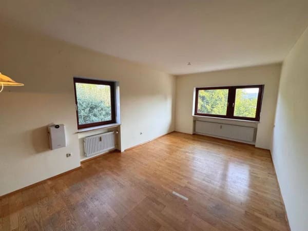 Immobilie in Parsberg - Tradition trifft Zukunft - Altbau-Haus mit großzügigem Grundriss und Garten - Bild 4