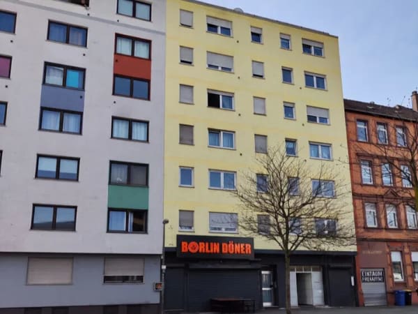 Immobilie in Ludwigshafen am Rhein - Bezugsfreies 1-Zimmer-Apartment mit Einbauküche – straßenabgewandt und ruhig - Bild 0