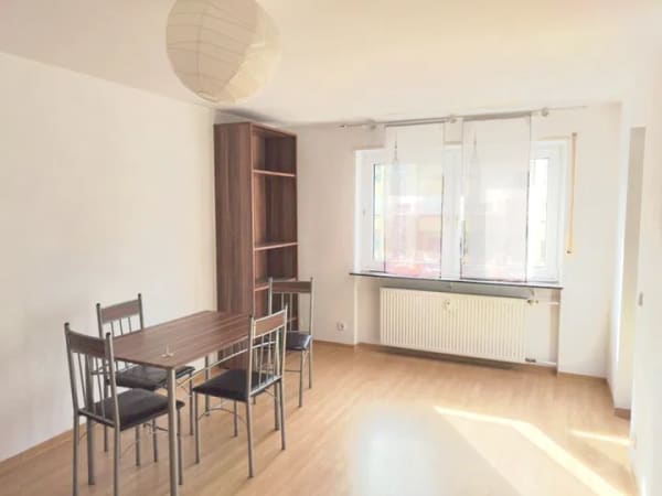Immobilie in Ludwigshafen am Rhein - Bezugsfreies 1-Zimmer-Apartment mit Einbauküche – straßenabgewandt und ruhig - Bild 2