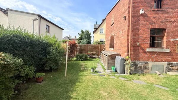 Immobilie in Ellefeld - ++ gepflegtes Einfamilienhaus mit Nebengebäude in ruhiger Zentrumslage ++ - Bild 3