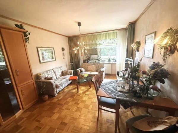 Immobilie in Hof - Hof - Nähe Bismarckturm: 2 Zi.-Whg. mit Balkon und Fernblick - Bild 3