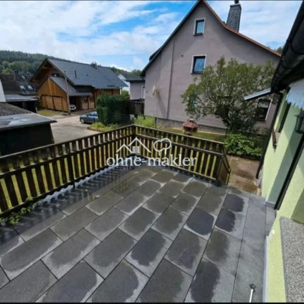 Immobilie in Lauter-Bernsbach - Kleines Eigenheim - Bild 1