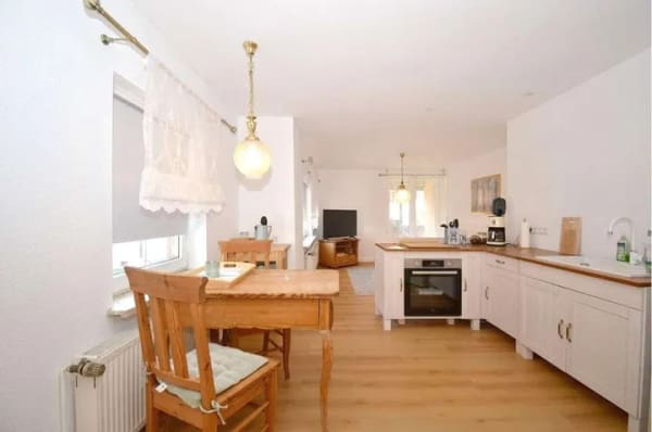 Immobilie in Oberharz am Brocken - Schönes, gemütliches Fachwerkhaus mit 4 Ferienwohnungen, Garten + Dachterrasse. - Bild 3