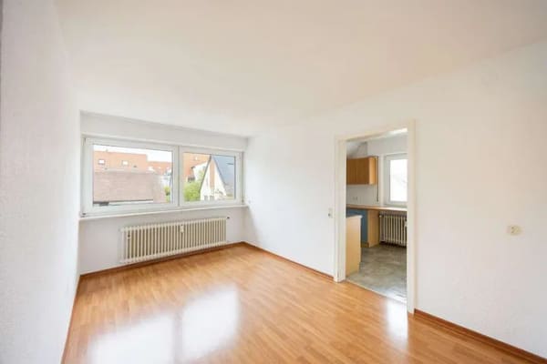 Immobilie in Ludwigsburg - WEITBLICK: 3,5 Zimmer – frei für Sie! - Bild 1