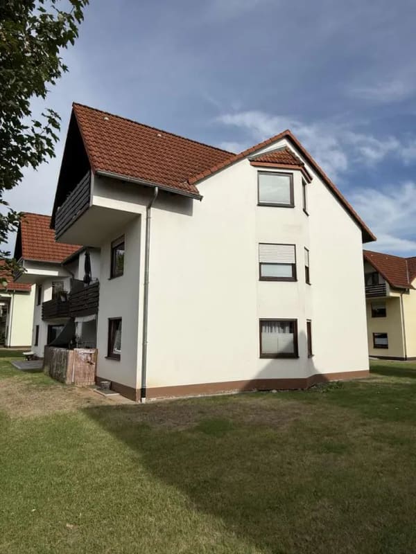 Immobilie in Rotenburg an der Fulda - Attraktive Erdgeschoss Eigentumswohnung mit Terrasse + PKW-Stellplatz - Bild 1
