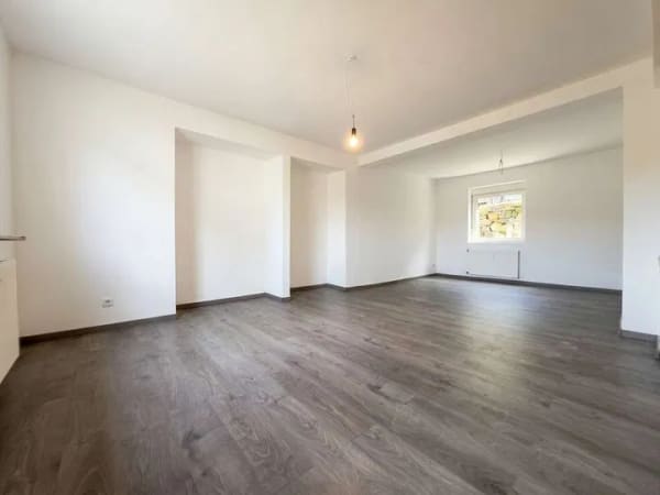 Immobilie in Derschen - Renoviertes Mehrfamilienhaus mit attraktiver Rendite & Entwicklungspotenzial - Bild 1