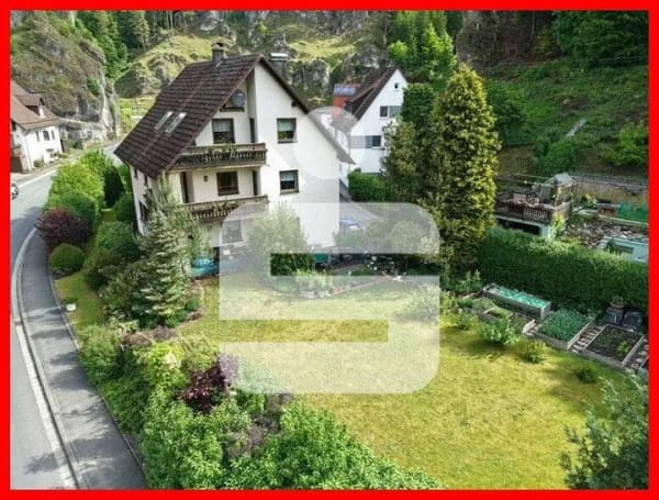 Immobilie in Obertrubach - Die Größe ist überzeugend..drei Einheiten..ein Haus - Bild 0