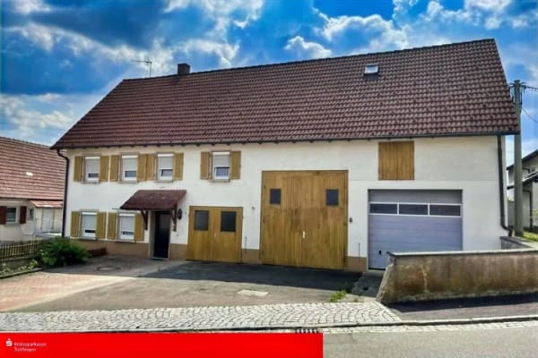 Immobilie in Irndorf - Ländliches Domizil mit viel Platz und Freiheit in Irndorf - Bild 0