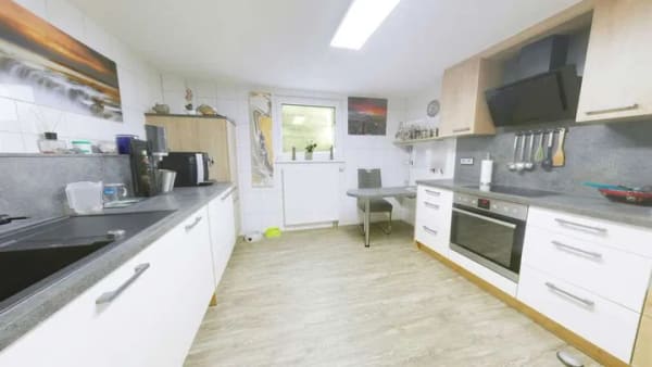 Immobilie in Dotternhausen - Großzügiges Zweifamilienhaus mit Einliegerwohnung - Bild 1