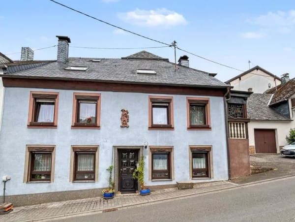 Immobilie in Waldrach - Kleinod mit Herz: Charmantes Reihenendhaus zum Verlieben in Waldrach - Bild 1