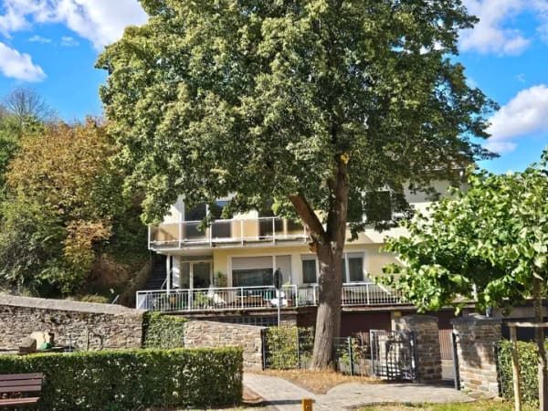 Immobilie in Cochem - Zweifamilienhaus im Dornröschenschlaf wartet auf Prinzen zum Wachküssen - Bild 2