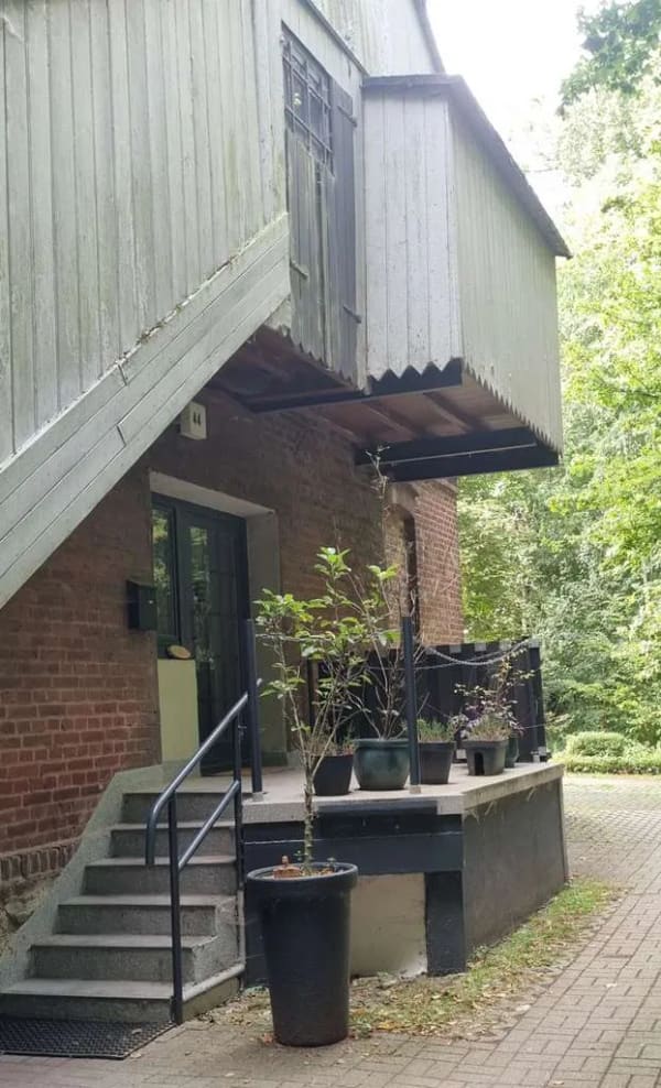 Immobilie in Schwelm - WOHNEN MIT CHARME UND GESCHICHTE AM EHRENBEG – VERMIETETE DENKMALGESCHÜTZTE WOHNUNG IN RUHIGER  - Bild 2