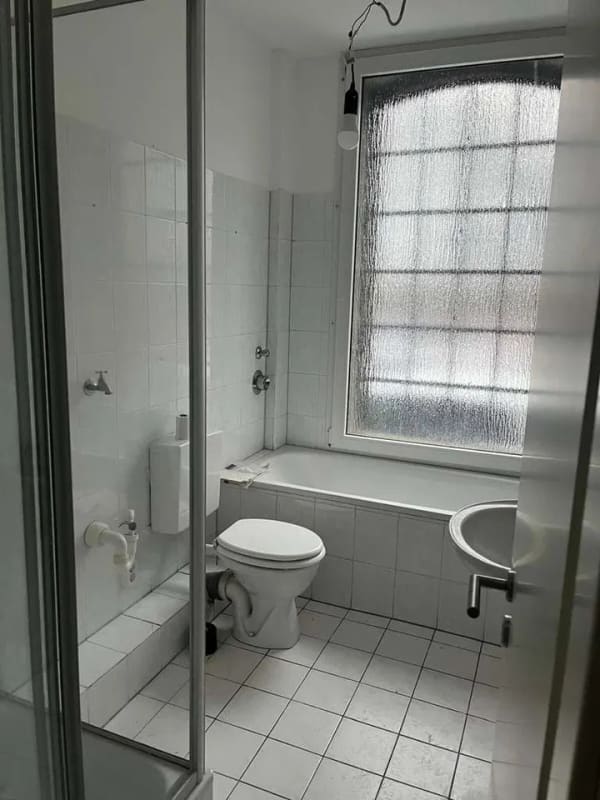 Immobilie in Schwelm - WOHNEN MIT CHARME UND GESCHICHTE AM EHRENBEG – VERMIETETE DENKMALGESCHÜTZTE WOHNUNG IN RUHIGER  - Bild 4