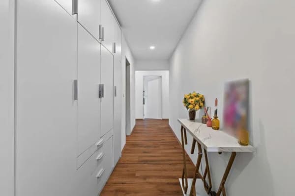 Immobilie in Hügelsheim - Schöne Aussichten: 4- Zimmer Wohnung mit großem Balkon, Stellplatz und EBK - Bild 2