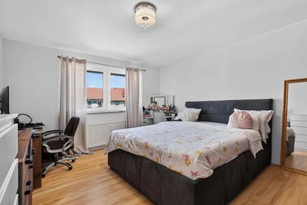 Immobilie in Hügelsheim - Schöne Aussichten: 4- Zimmer Wohnung mit großem Balkon, Stellplatz und EBK - Bild 3
