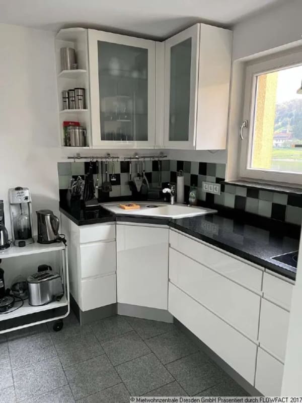 Immobilie in Wehlen - Möbilierte geräumige 2-Raum-Wohnung in Wehlen direkt am Elbufer mit tollem Blick !!! - Bild 3