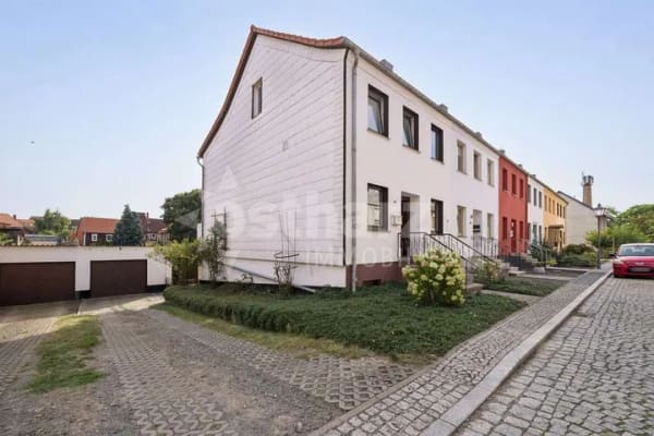 Immobilie in Osterwieck - Familienfreundliches Wohnhaus mit Garten in ruhiger Lage - Bild 0