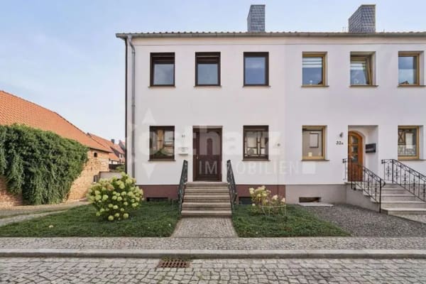 Immobilie in Osterwieck - Familienfreundliches Wohnhaus mit Garten in ruhiger Lage - Bild 1