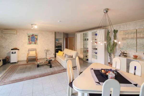 Immobilie in Brüggen - Bungalow mit 139 qm und einem Büro/Einliegerwohnung von 49 qm mit seperatem Eingang - Bild 0