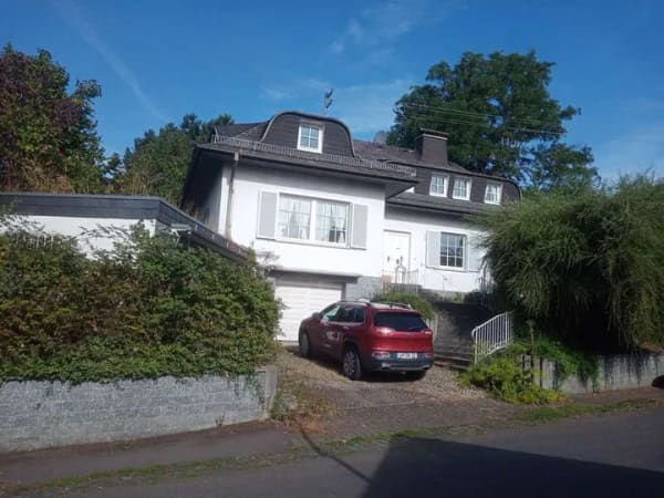 Immobilie in Ranstadt - Villa in der Wetterau. Wohnen mit Charakter: Großzügiges Einfamilienhaus in Dauernheim an der Nidda - Bild 1