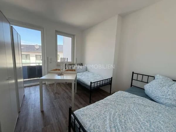 Immobilie in Bad Doberan - Neubau Reihenhausanlage (3 WE), Zimmervermietung, Monteure, Mitarbeiter, möbliert, Zimmer, 2 Garagen - Bild 3