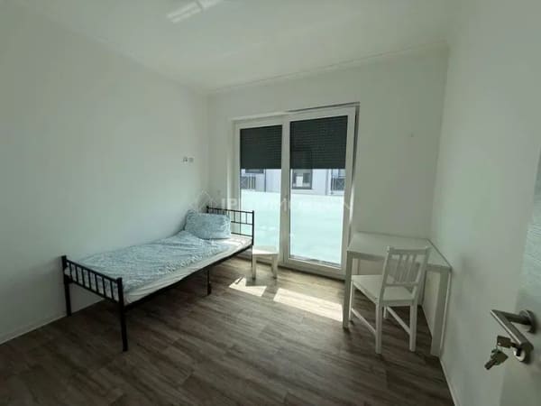 Immobilie in Bad Doberan - Neubau Reihenhausanlage (3 WE), Zimmervermietung, Monteure, Mitarbeiter, möbliert, Zimmer, 2 Garagen - Bild 4