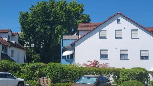 Immobilie in Langweid am Lech - Wunderschöne 3-ZKB Dachgeschosswohnung inkl. TG in ruhiger Umgebung - Bild 0