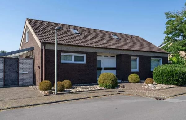 Immobilie in Selm - Einfamilienhaus mit viel Platz für die Familie auf Erbpachtgrundstück in Feldrandlage von Selm - Bild 0